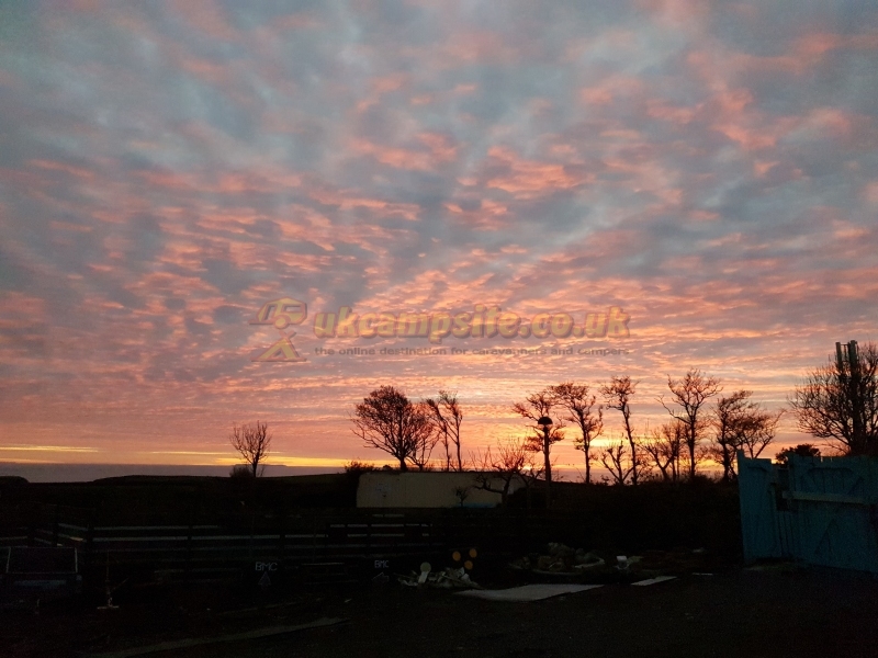 Pitton Cross Caravan And Camping Park