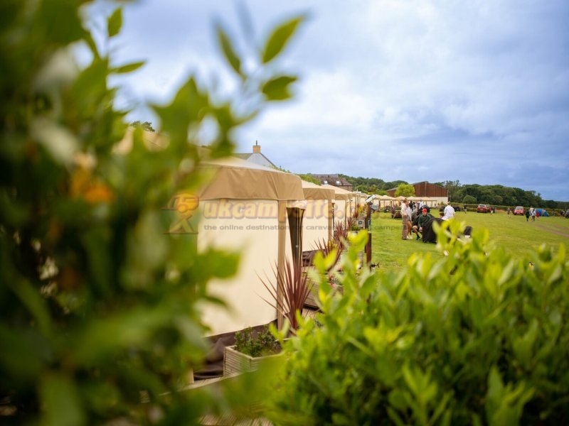 Three Cliffs Bay Caravan And Camping Site