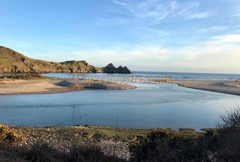 Three Cliffs Bay Caravan And Camping Site