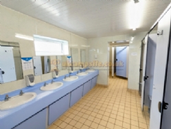 Black Bull Caravan Park