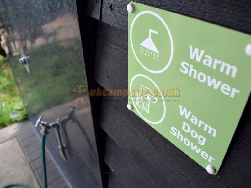 Deepdale Camping And Rooms