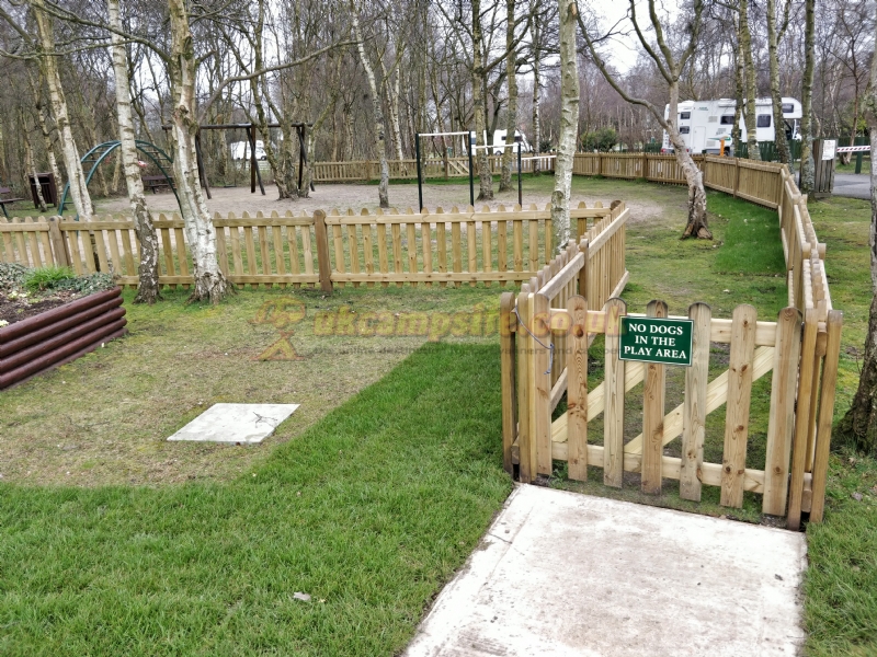 Willowbank Holiday Home And Touring Park