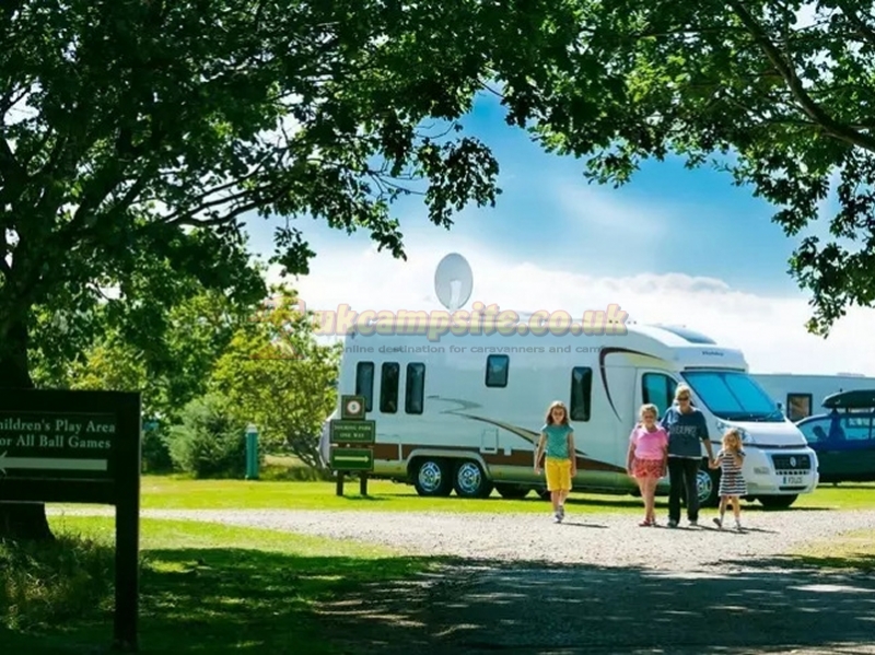 Willowbank Holiday Home And Touring Park
