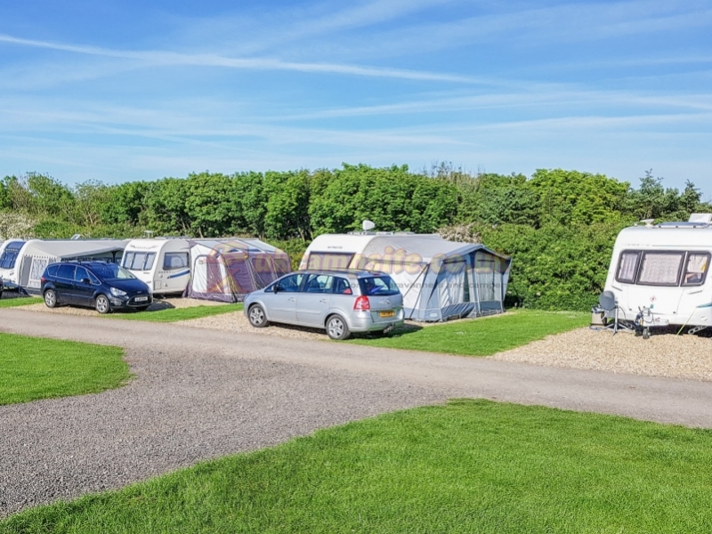 Crows Nest Caravan Park