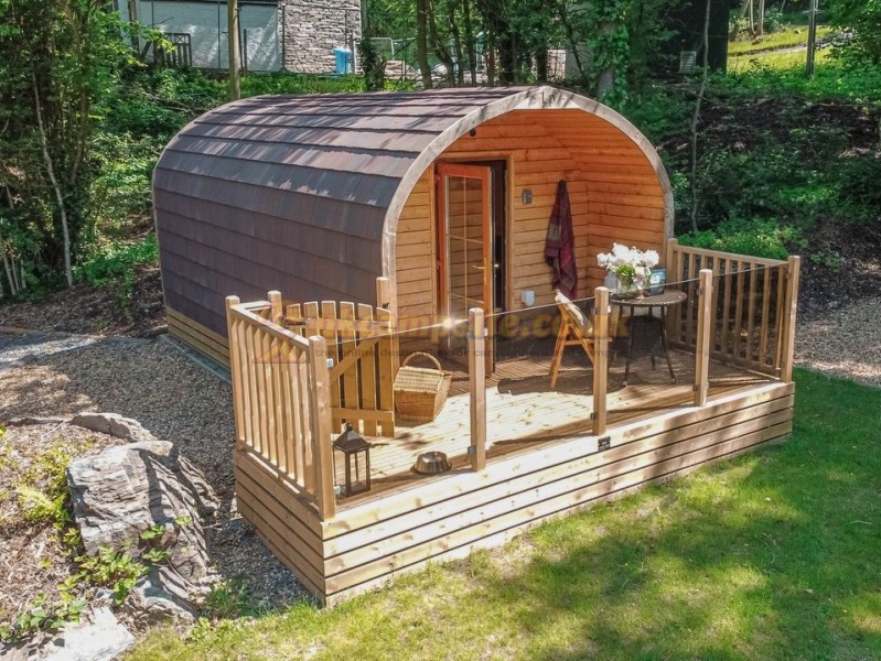 Hill Of Oaks Lodge And Caravan Park