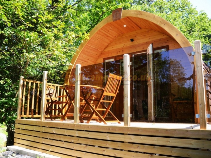 Hill Of Oaks Lodge And Caravan Park