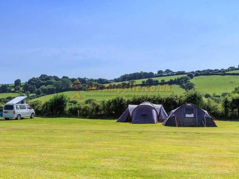 Court Farm Campsite