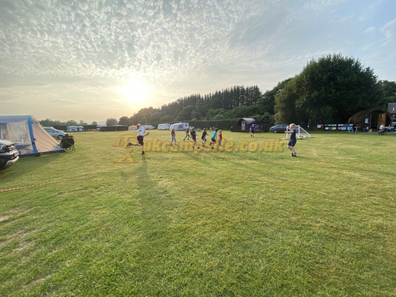 Riverside Caravan And Camping Park