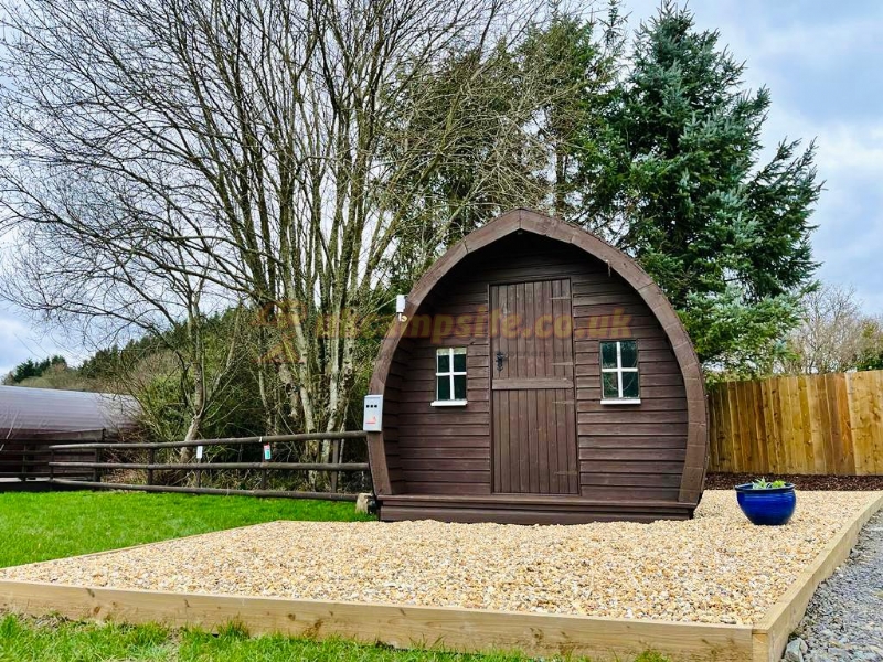 Riverside Caravan And Camping Park