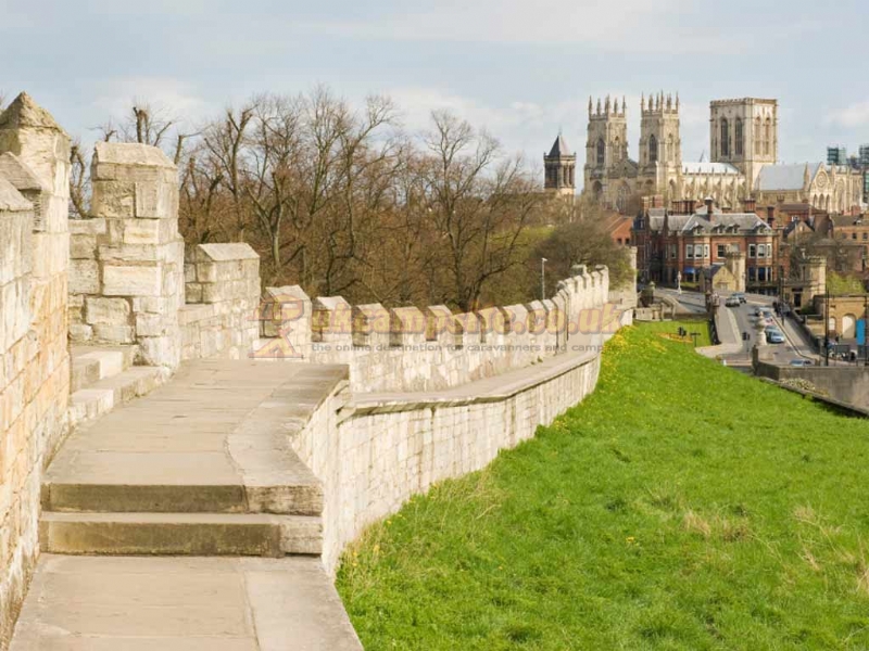 York Naburn Lock Caravan Park