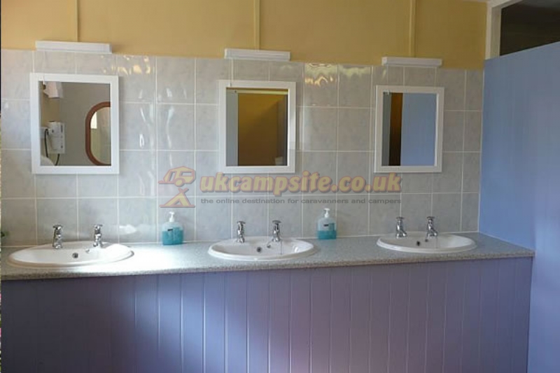 Lowtrow Cross Caravan Camping Site ( Adults Only )