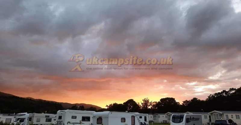 Milton Of Fonab Caravan Site