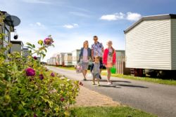 Dovercourt Holiday Park (PHolsUK)
