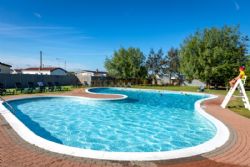 Dovercourt Holiday Park (PHolsUK)