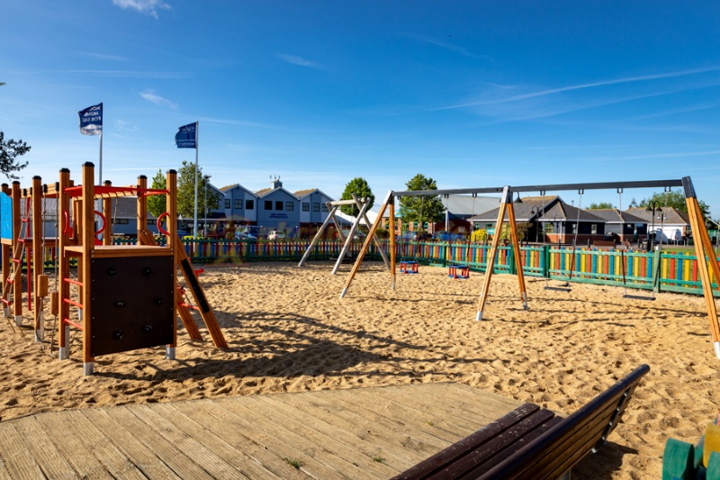Dovercourt Holiday Park (PHolsUK)