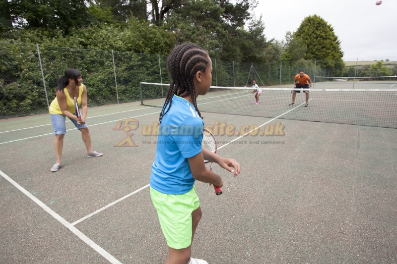 Looe Bay Holiday Park - Parkdean Resorts