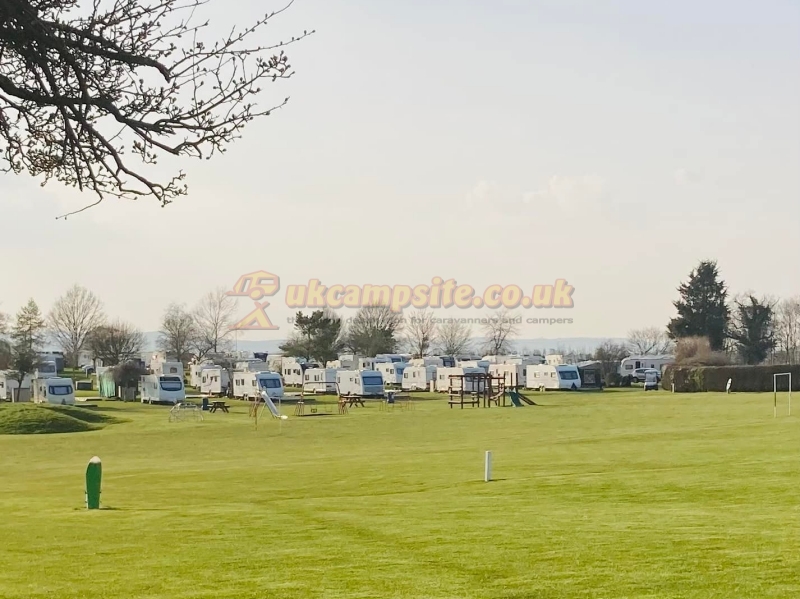 Riverside Caravan Park