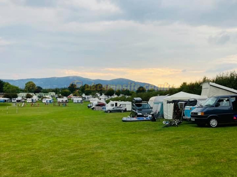 Riverside Caravan Park