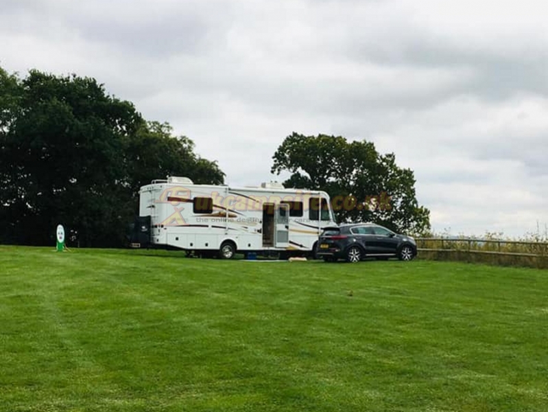Riverside Caravan Park