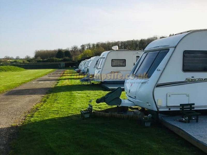 Riverside Caravan Park