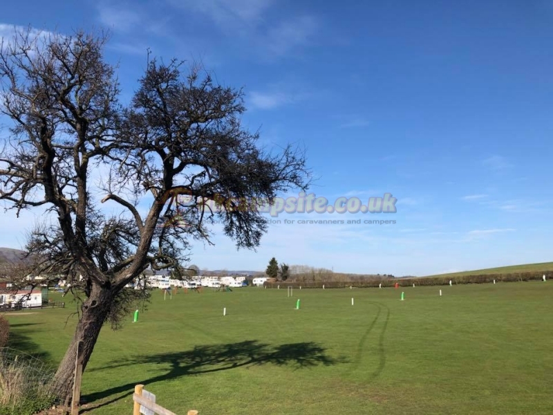 Riverside Caravan Park