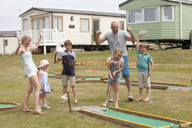 Crantock Beach Holiday Park - Parkdean Resorts