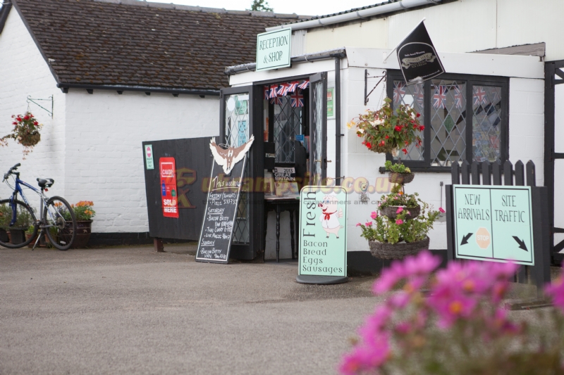 Elm Cottage Touring Park