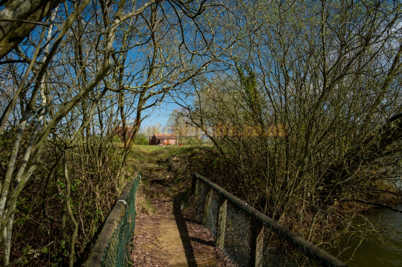 Gatton Waters Caravan Site And Fishery