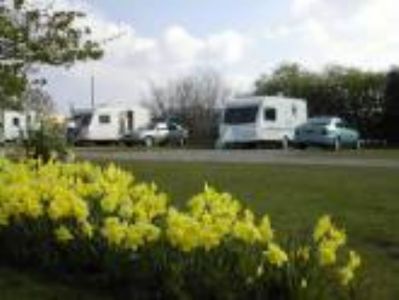 Lochlands Caravan Park