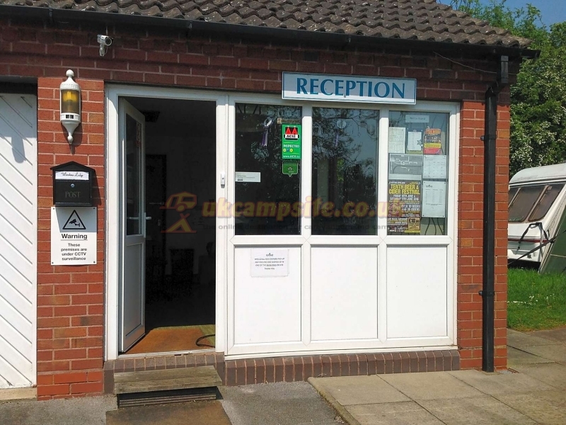 Stratford On Avon Racecourse Touring Park