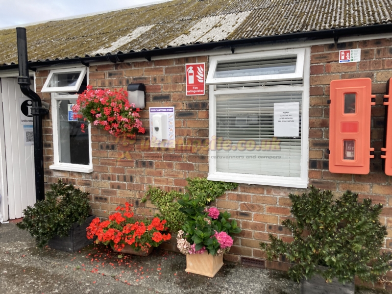 Elford Farm Caravan Park