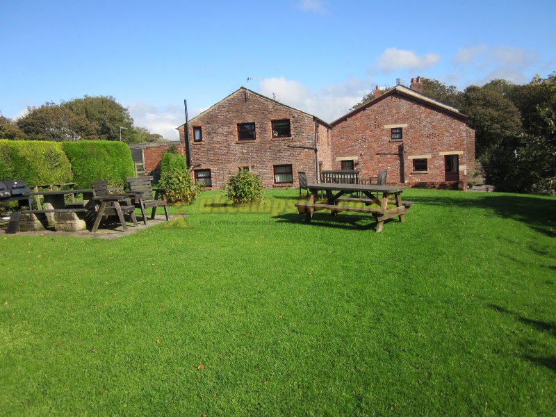 High Bank Farm Caravan And Camp Site