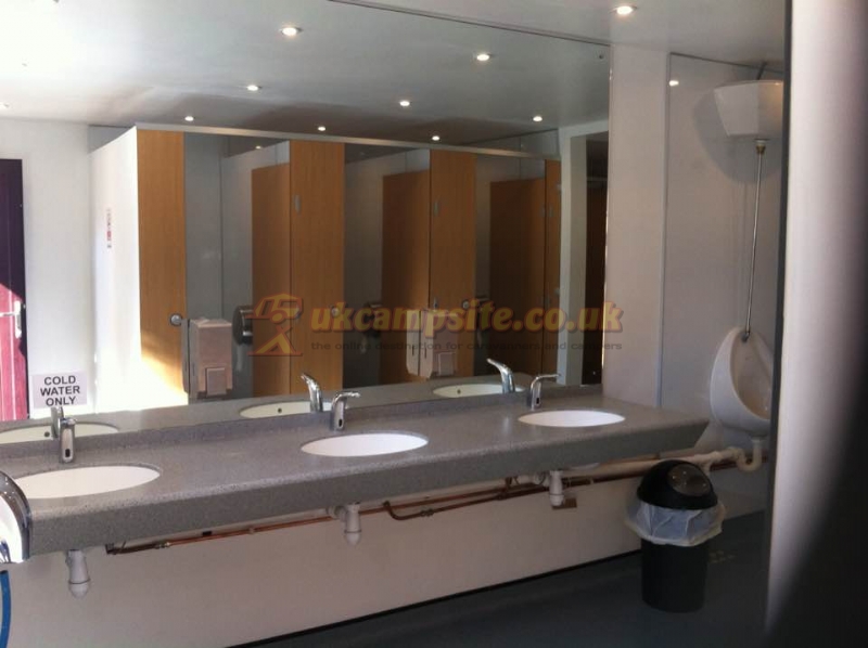 Ashfield Touring Caravan Park