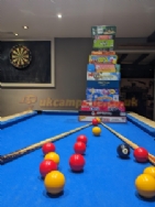 The Three Horseshoes