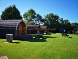 The Three Horseshoes