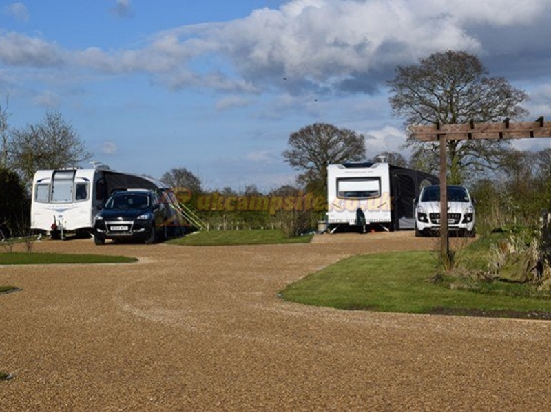 Cartref Caravan And Camping