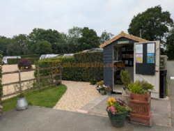 Cartref Caravan And Camping