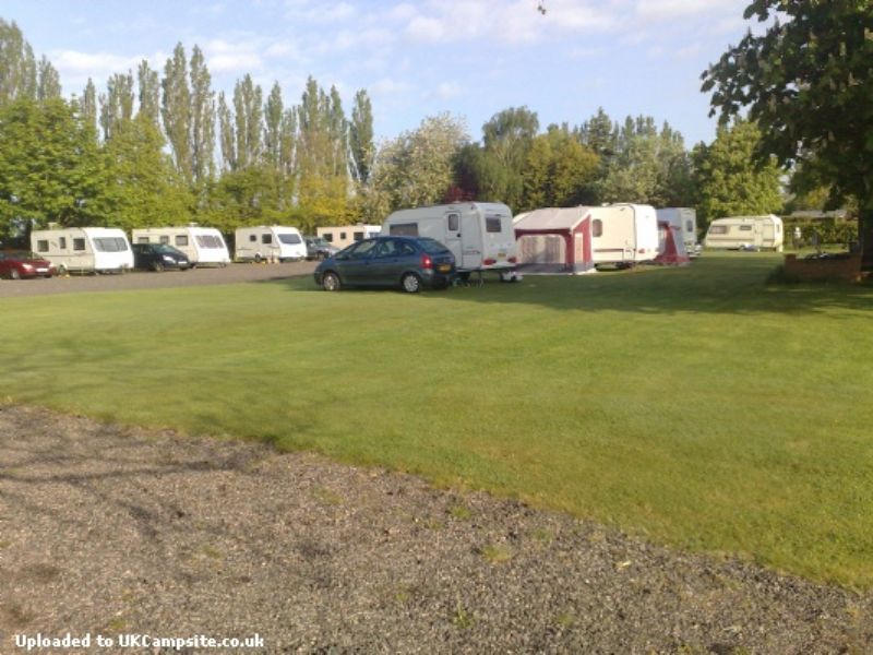 Hill Top Caravan Park