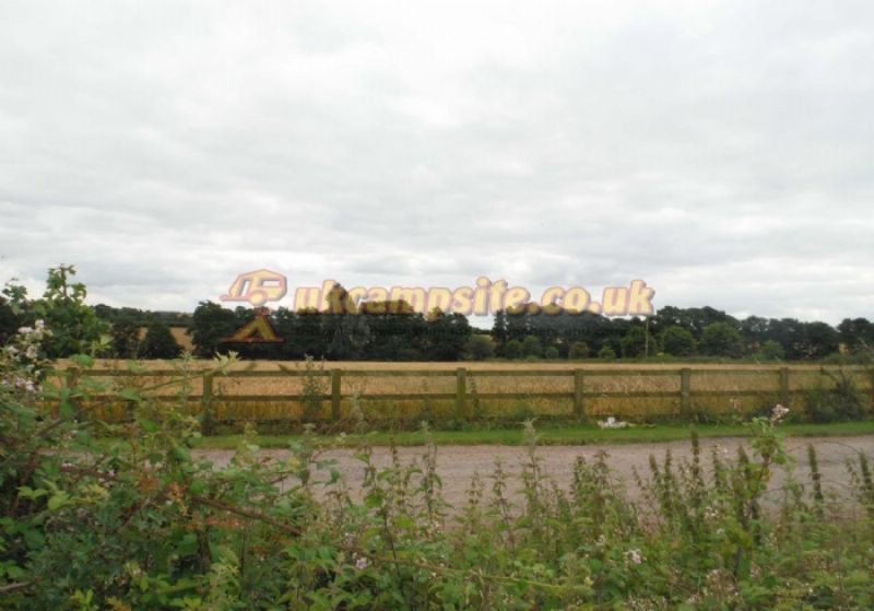 Whatoff Lodge Farm Campsite