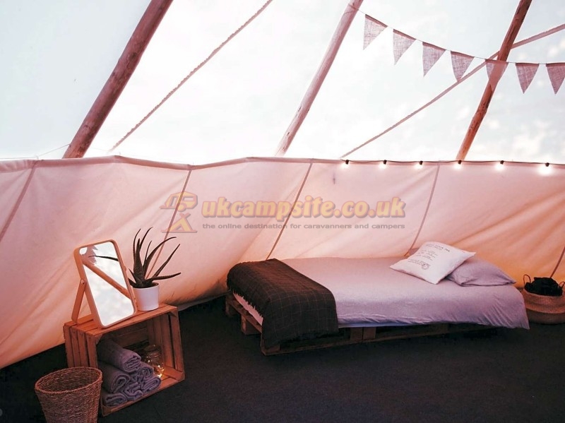 White House Farm Glamping