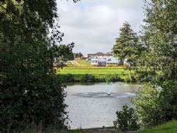 Homestead Lake Park