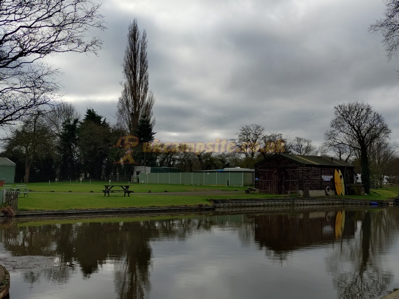 Grindley Brook Wharf Caravan And Campsite