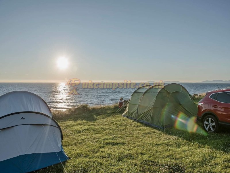 Cae Du Campsite