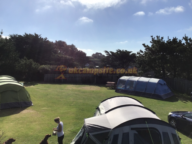 Blue Hills Touring And Camping Park