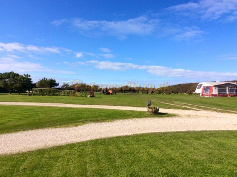Blue Hills Touring And Camping Park