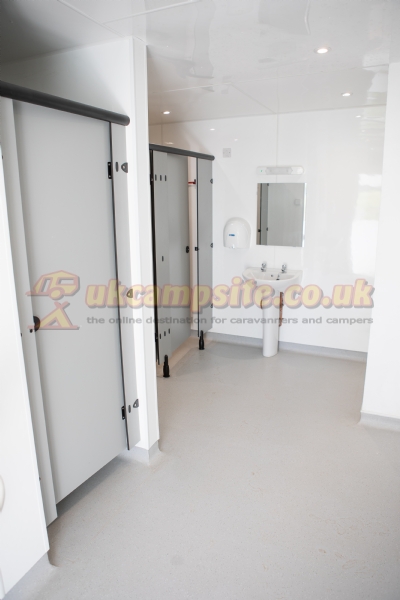 Gunwalloe Caravan Park