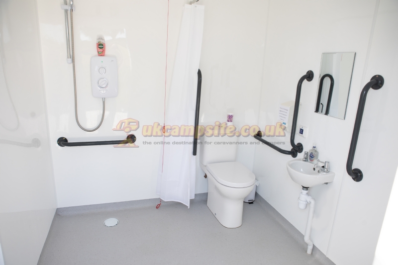 Gunwalloe Caravan Park