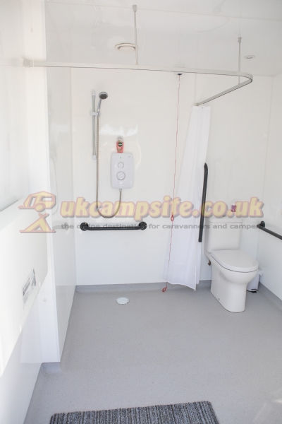 Gunwalloe Caravan Park