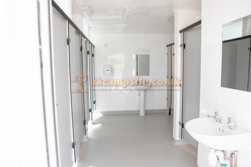 Gunwalloe Caravan Park