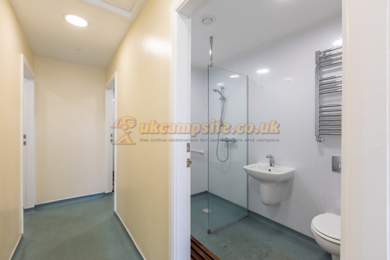 Wolds Way Caravan And Camping